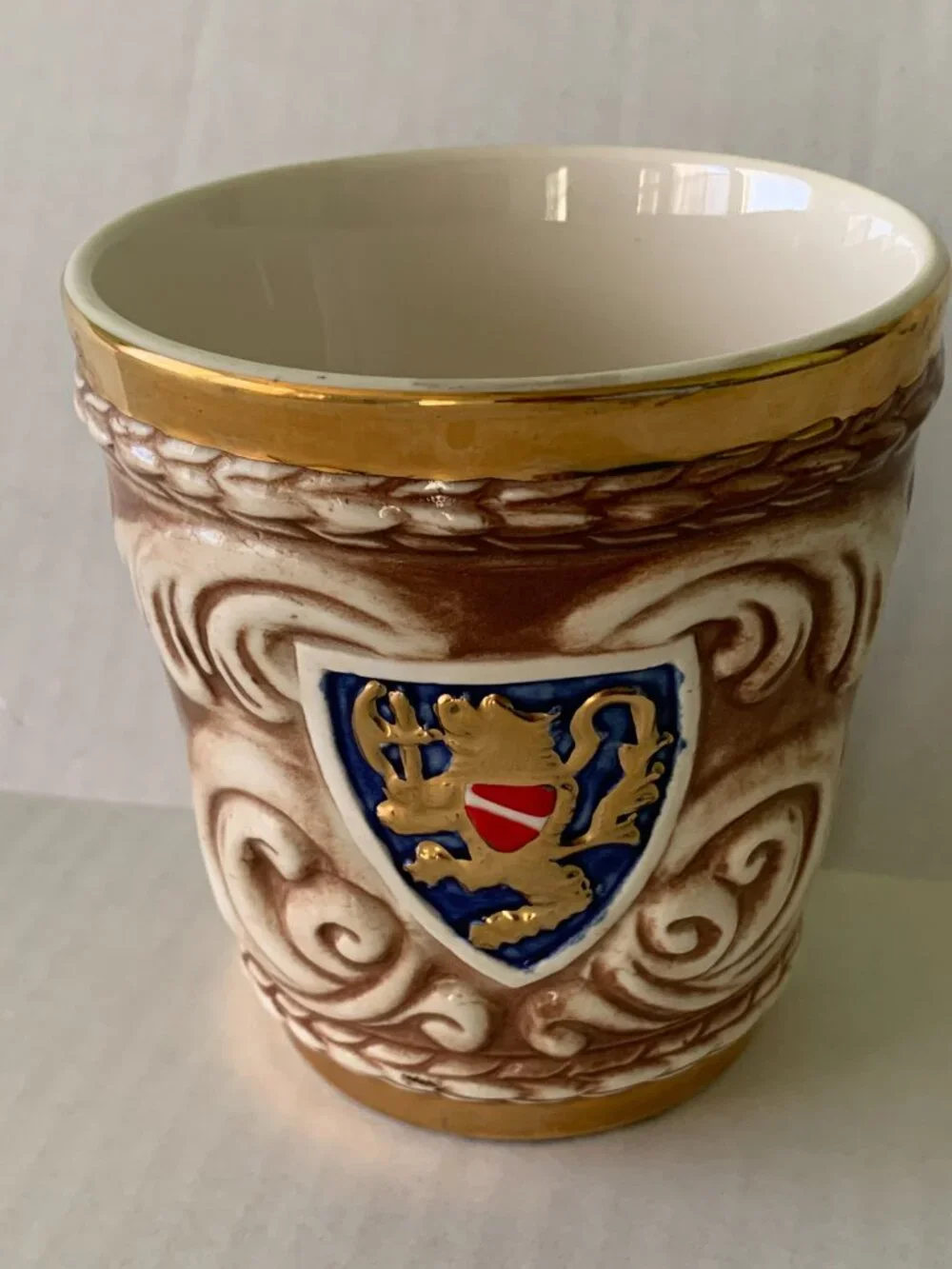 Vtg Ceramic Stein Cup Heraldic Lion Gold Trim Medieval Style Mug Hickok Japan